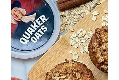 Applesauce Oatmeal Muffins with Quaker Oats