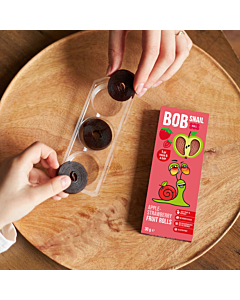 Bob Snail Apple-Strawberry (3) Rolls