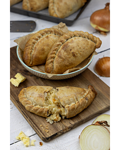Rowes Frozen Cheese & Onion Pasty