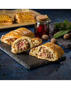 Proper Cornish Frozen Chunky Pork & Maple Bacon Roll