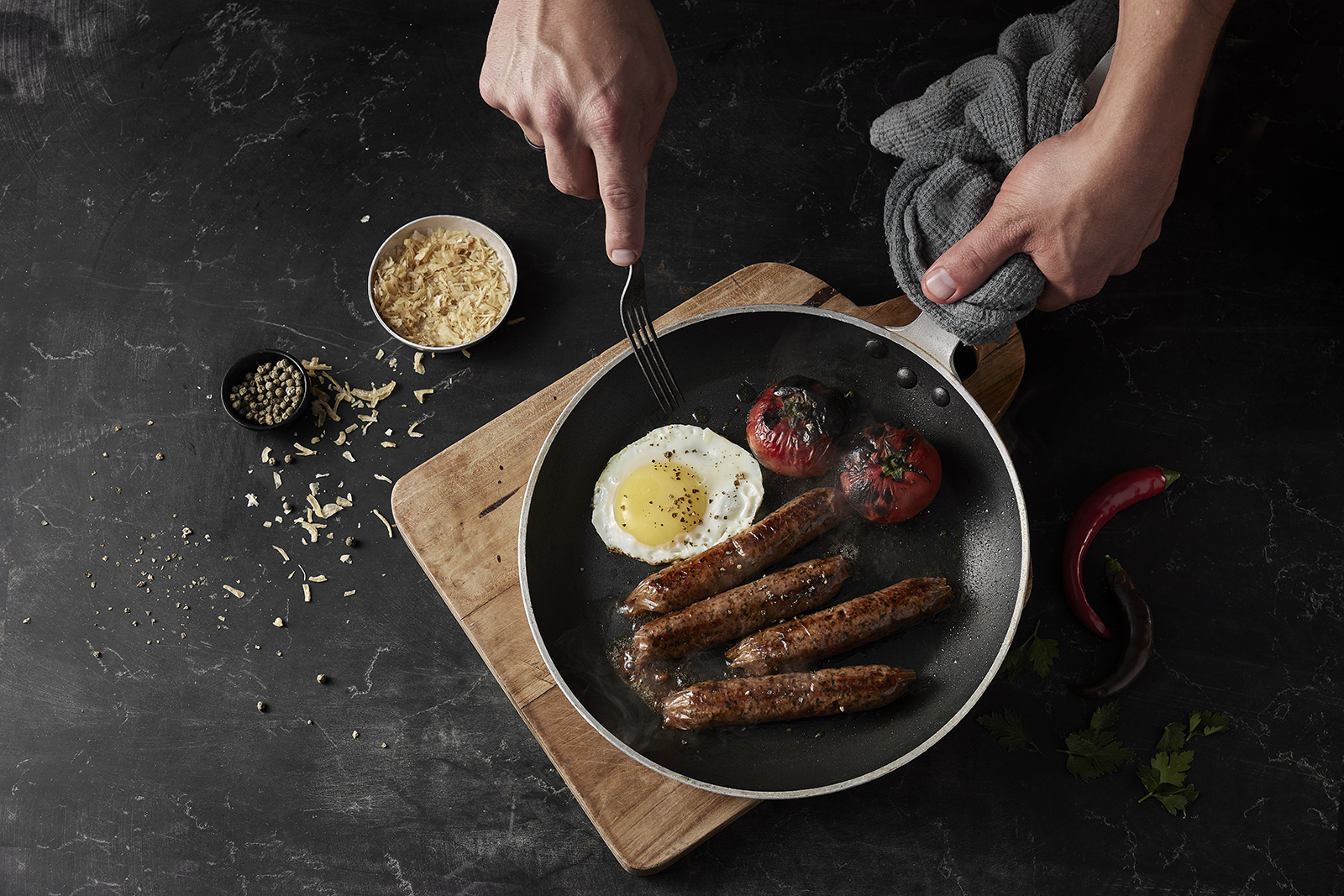  Redefine Meat spicy Mediterranean plant-based sausage 